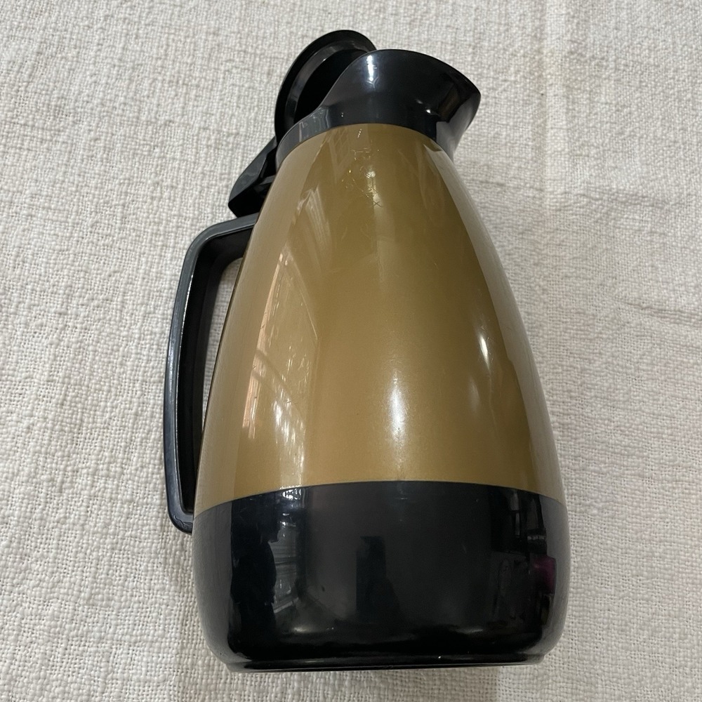 Thermo Serv Insulated Pitcher Coffee Gold Black Retro Carafe West‎ Bend Retro